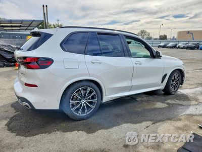 Trzecie zdjęcie samochodu z tyłu: 2026 B M W X SERIES X5 4D SUV 40I XDRIVE MSPORT VIN:5UX23EU0XT9421746 - miniatura
