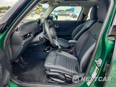 Zdjęcie 7 z 12 samochodu: 2025 MINI COOPER S VIN:WMW53GD08S2W99222 - miniatura