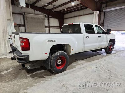 Trzecie zdjęcie samochodu z tyłu: 2015 CHEVROLET SILVERADO K3500 VIN:1GC4KYC84FF632534 - miniatura