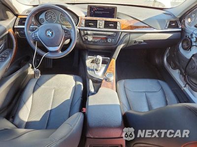 Zdjęcie 8 z 13 samochodu: 2014 BMW 328 I SULEV VIN:WBA3C1C52EK115693 - miniatura