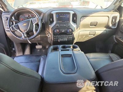 Zdjęcie 8 z 13 samochodu: 2019 CHEVROLET SILVERADO K1500 LT VIN:1GCUYDED4KZ275348 - miniatura