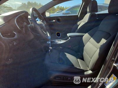 Zdjęcie 7 z 12 samochodu: 2019 CHEVROLET MALIBU LT VIN:1G1ZD5ST5KF176776 - miniatura