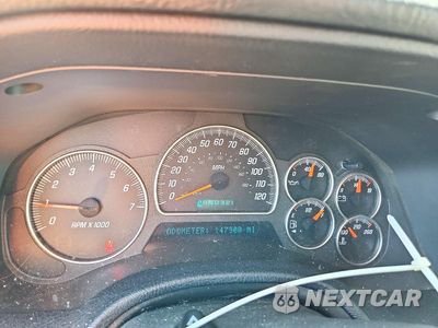Zdjęcie 9 z 13 samochodu: 2005 GMC ENVOY DENALI XL VIN:1GKET66M956197687 - miniatura