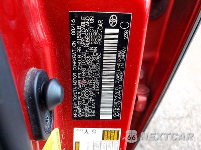 Zdjęcie 12 z 12 samochodu: 2017 TOYOTA PRIUS THREE VIN:JTDKARFUXH3527980 - miniatura