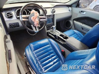 Zdjęcie 8 z 13 samochodu: 2008 FORD MUSTANG VIN:1ZVHT80N685126136 - miniatura