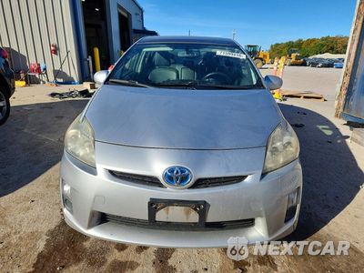 Piąte zdjęcie samochodu w środku: 2011 TOYOTA PRIUS FOUR VIN:JTDKN3DU9B5290687 - miniatura