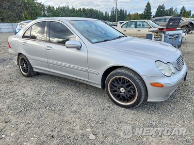 Czwarte zdjęcie samochodu z boku: 2001 MERCEDES-BENZ C 320 VIN:WDBRF64J01F111527 - miniatura