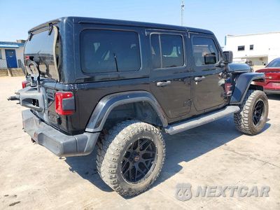Trzecie zdjęcie samochodu z tyłu: 2020 JEEP WRANGLER UNLIMITED SAHARA VIN:1C4HJXEM4LW320959 - miniatura