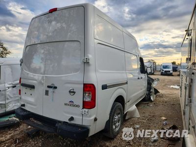 Trzecie zdjęcie samochodu z tyłu: 2018 NISSAN NV 2500 HD SV VIN:1N6BF0LY8JN811121 - miniatura