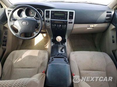 Zdjęcie 8 z 13 samochodu: 2006 TOYOTA 4RUNNER SR5 VIN:JTEBU14R368068228 - miniatura