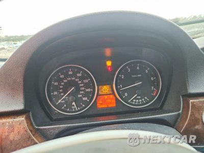 Zdjęcie 9 z 12 samochodu: 2011 BMW 328 I VIN:WBAPH7C59BE677087 - miniatura