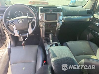 Zdjęcie 8 z 13 samochodu: 2016 TOYOTA 4RUNNER SR5 PREMIUM VIN:JTEZU5JR5G5129253 - miniatura