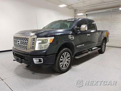 2016 NISSAN TITAN XD PLATINUM RESERVE 1N6BA1F21GN504720 - główne zdjęcie licytacji z USA - miniatura