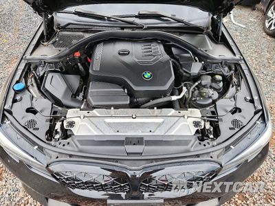 Zdjęcie 11 z 12 samochodu: 2019 BMW 330XI VIN:WBA5R7C56KAJ80980 - miniatura