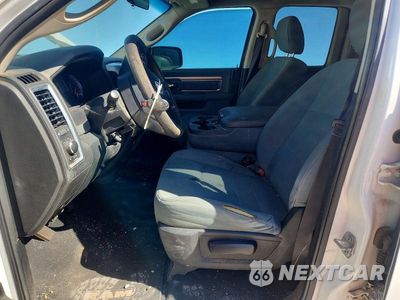 Zdjęcie 7 z 12 samochodu: 2017 RAM 1500 SLT VIN:1C6RR6GT6HS676086 - miniatura
