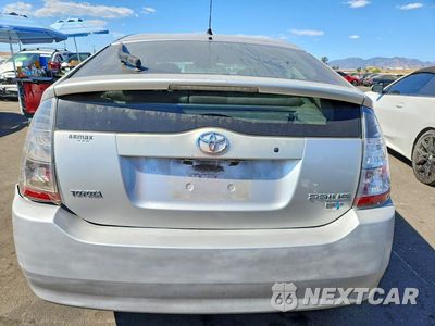 Zdjęcie 6 z 13 samochodu: 2004 TOYOTA PRIUS BASE VIN:JTDKB20U740081280 - miniatura