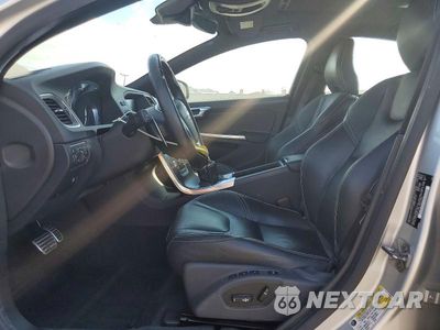 Zdjęcie 7 z 12 samochodu: 2016 VOLVO S60 PREMIER VIN:YV126MFKXG2396180 - miniatura