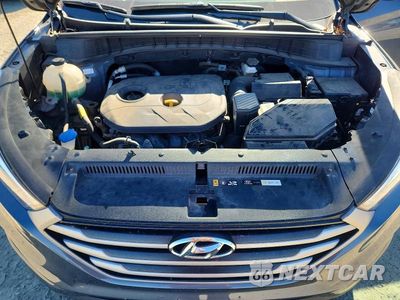 Zdjęcie 12 z 13 samochodu: 2018 HYUNDAI TUCSON SE VIN:KM8J2CA49JU683548 - miniatura