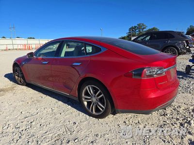 Drugie zdjęcie samochodu z przodu: 2015 TESLA MODEL S 70 VIN:5YJSA1E14FF104174 - miniatura