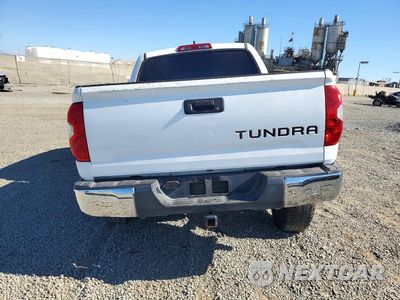 Zdjęcie 6 z 12 samochodu: 2020 TOYOTA TUNDRA CREWMAX SR5 VIN:5TFEY5F14LX256567 - miniatura