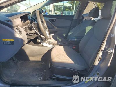Zdjęcie 7 z 12 samochodu: 2013 HYUNDAI ELANTRA GLS VIN:KMHDH4AE9DU760465 - miniatura