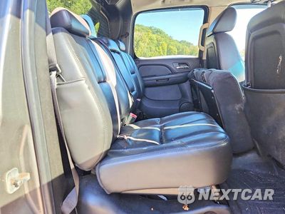 Zdjęcie 10 z 13 samochodu: 2008 CHEVROLET AVALANCHE K1500 VIN:3GNFK12378G292228 - miniatura