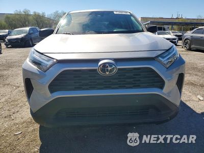Piąte zdjęcie samochodu w środku: 2023 TOYOTA RAV4 LE VIN:2T3H1RFV4PC239811 - miniatura