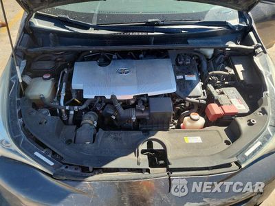 Zdjęcie 11 z 12 samochodu: 2016 TOYOTA PRIUS TWO VIN:JTDKBRFU1G3504406 - miniatura