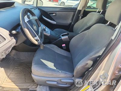 Zdjęcie 7 z 12 samochodu: 2013 TOYOTA PRIUS TWO VIN:JTDKN3DUXD1682409 - miniatura