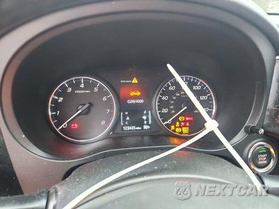 Zdjęcie 9 z 13 samochodu: 2017 MITSUBISHI OUTLANDER SE VIN:JA4AZ3A30HZ054775 - miniatura