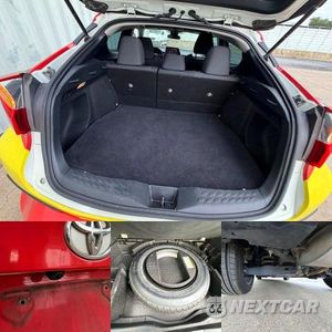 Zdjęcie 13 z 14 samochodu: 2021 TOYOTA C-HR LE VIN:NMTKHMBX3MR130441 - miniatura