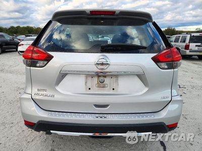 Zdjęcie 6 z 13 samochodu: 2017 NISSAN ROGUE S VIN:JN8AT2MV9HW261721 - miniatura