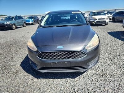 Piąte zdjęcie samochodu w środku: 2017 FORD FOCUS 4D SE SE VIN:1FADP3K29HL340034 - miniatura