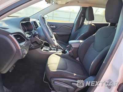 Zdjęcie 7 z 14 samochodu: 2019 JEEP CHEROKEE LATITUDE VIN:1C4PJLCB7KD241401 - miniatura