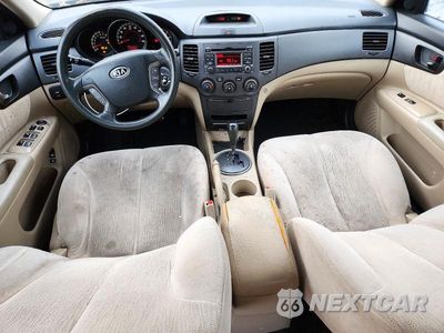 Zdjęcie 8 z 12 samochodu: 2010 KIA OPTIMA LX VIN:KNAGG4A88A5400119 - miniatura