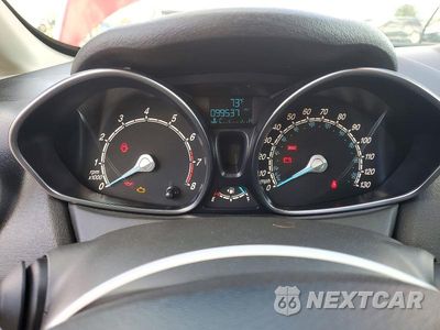 Zdjęcie 9 z 12 samochodu: 2015 FORD FIESTA SE VIN:3FADP4BE2FM176380 - miniatura