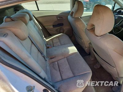 Zdjęcie 10 z 12 samochodu: 2010 HONDA INSIGHT EX VIN:JHMZE2H76AS018254 - miniatura