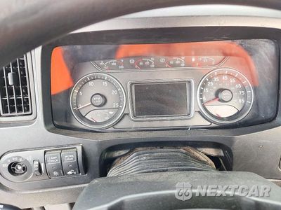 Zdjęcie 9 z 13 samochodu: 2018 INTERNATIONAL RH613 SEMI TRUCK VIN:3HSDWTZR3JN493482 - miniatura