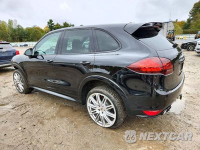 Drugie zdjęcie samochodu z przodu: 2014 PORSCHE CAYENNE GTS VIN:WP1AD2A25ELA76662 - miniatura
