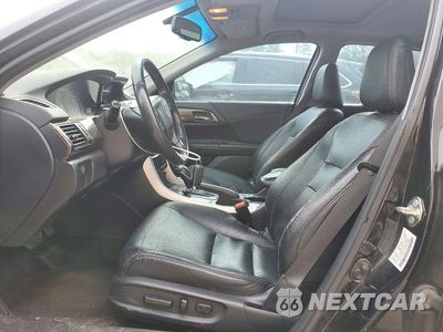Zdjęcie 7 z 12 samochodu: 2017 HONDA ACCORD EXL VIN:1HGCR2F81HA086972 - miniatura