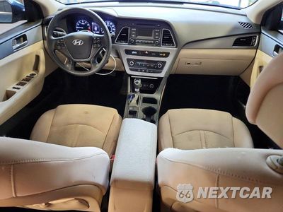 Zdjęcie 8 z 12 samochodu: 2017 HYUNDAI SONATA BASE VIN:5NPE24AF0HH568337 - miniatura