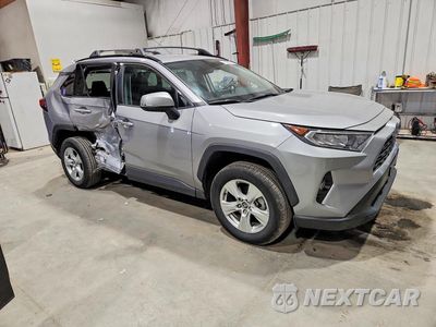 Czwarte zdjęcie samochodu z boku: 2020 TOYOTA RAV4 XLE VIN:2T3P1RFVXLC090410 - miniatura