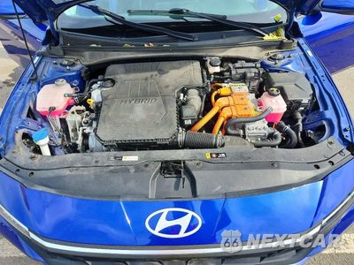 Zdjęcie 11 z 12 samochodu: 2024 HYUNDAI ELANTRA BLUE VIN:KMHLM4DJ5RU106280 - miniatura