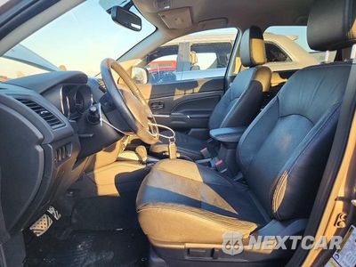 Zdjęcie 7 z 12 samochodu: 2018 MITSUBISHI OUTLANDER SPORT SEL VIN:JA4AR4AW4JU021216 - miniatura