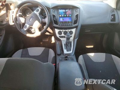 Zdjęcie 8 z 12 samochodu: 2014 FORD FOCUS SE VIN:1FADP3F26EL404701 - miniatura