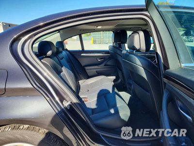 Zdjęcie 10 z 12 samochodu: 2013 BMW 528 XI VIN:WBAXH5C52DD111527 - miniatura