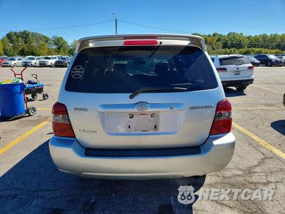 Zdjęcie 6 z 13 samochodu: 2005 TOYOTA HIGHLANDER BASE VIN:JTEEP21A450077672 - miniatura