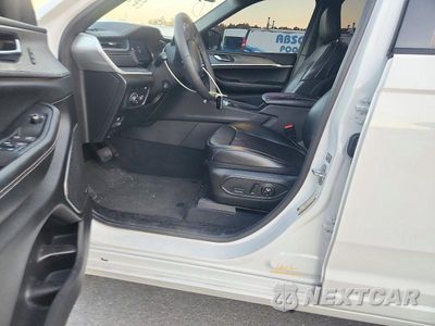 Zdjęcie 13 z 14 samochodu: 2024 JEEP GRAND CHEROKEE LIMITED 4XE VIN:1C4RJYB60RC197171 - miniatura