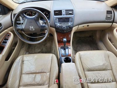 Zdjęcie 8 z 13 samochodu: 2007 HONDA ACCORD EX VIN:1HGCM66537A094131 - miniatura