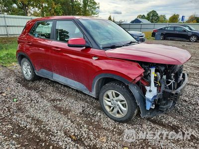 Czwarte zdjęcie samochodu z boku: 2021 HYUNDAI VENUE SE VIN:KMHRB8A37MU063972 - miniatura